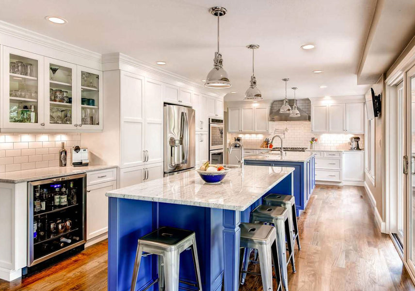 The kitchen island has become the choice for the modern kitchen design